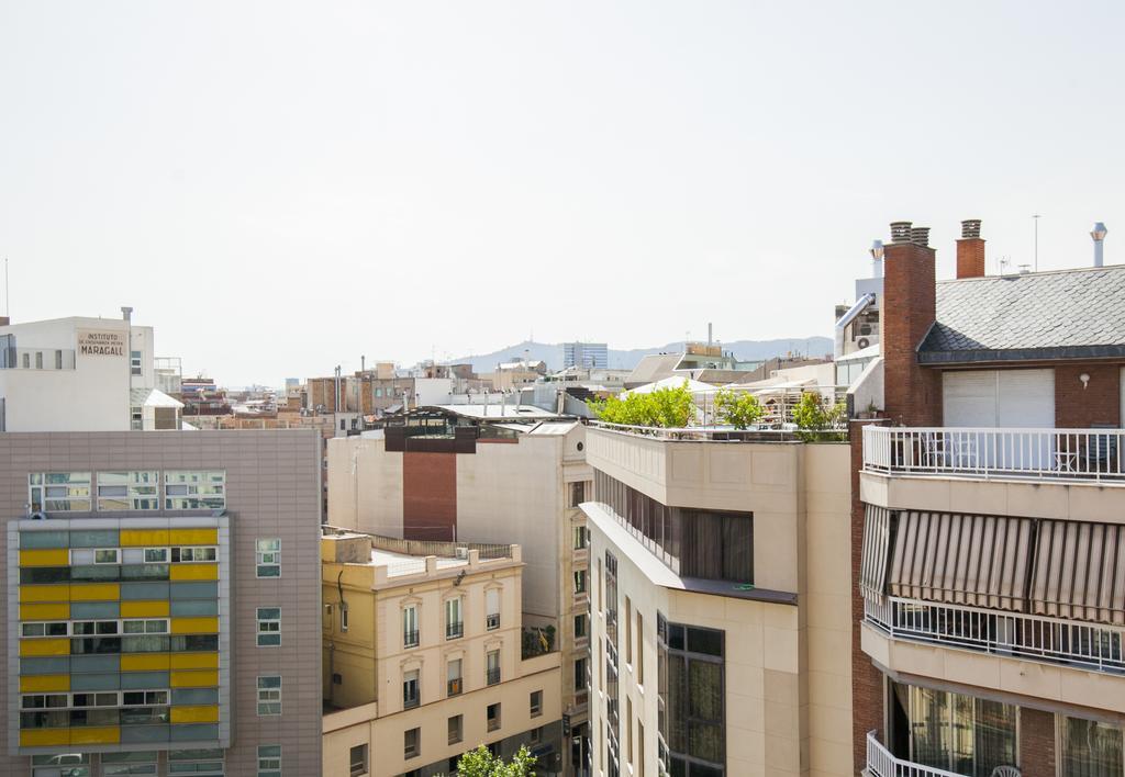 Barcelona Penthouse Private Terrace Sustainable Stay Keyless Access Luaran gambar