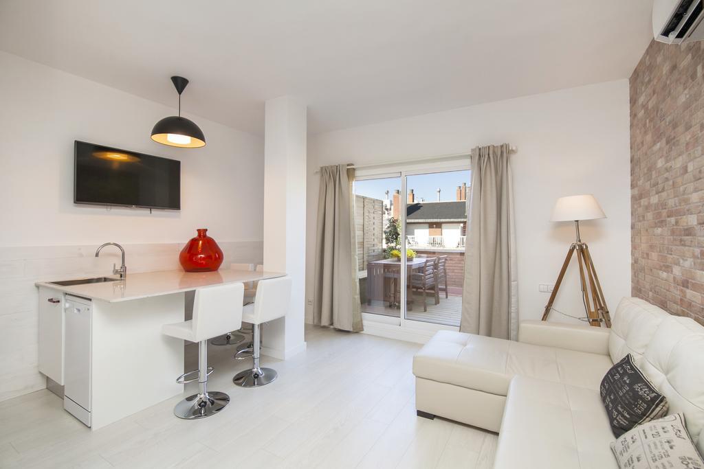 Barcelona Penthouse Private Terrace Sustainable Stay Keyless Access Luaran gambar