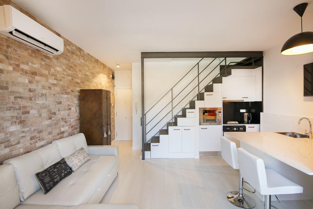 Barcelona Penthouse Private Terrace Sustainable Stay Keyless Access Luaran gambar